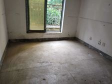 新康璞山5室3厅2卫南朝向88.0万元/套出售