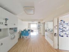 新上 三房二厅一梯三户南北通 精装修 全明户型 采光好