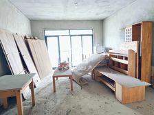 凤祥名居 4房2厅105万