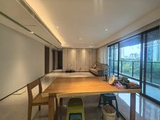 成华区 万象城 地铁口 次新房 四房 570万