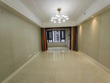 锦江区 融创玖樾台 三房 276万