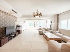 瀛海名居5室2厅精装修