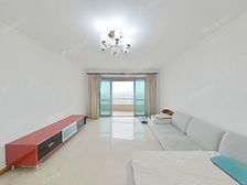 次顶楼 能改三房 我司价低于同行 有钥匙看房随时