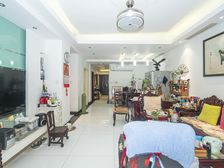 祥和公园旁边,近梅川路步行街,新出中间楼层三房!诚意出售