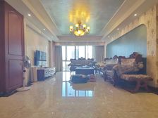 渝北区 富抱泉花园 四房 120万