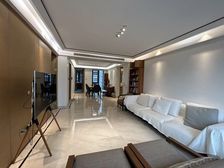 四开间朝南,全景落地窗,可观赏露天泳池,