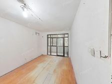 张江 建中路126弄,2室1厅,改造空间大,小区中间位置