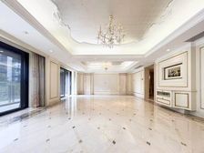 降价急售,低于市场价,中心位置,一梯一户,满五年无税,有车位