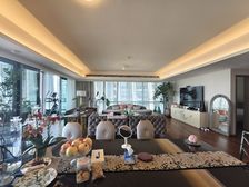 重庆地标 豪宅( 来福士广场)正看江业主安心卖一梯一户