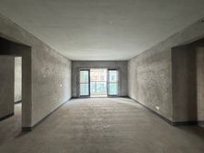 大竹林 板式洋房大平层 带超大露台 朝南 看中庭景观 推荐!