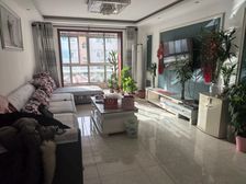 南北通透密西花园3室2厅精装修