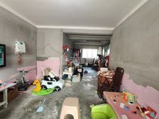 单价五千多 华泽天下对面凤凰曦城西苑 电梯房 户型好
