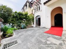 东莞豪宅联排别墅 6房加2个花园 价格1289万 随时看房