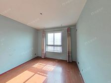 一手动迁 马陆·金沙湾绿地和苑(一期)