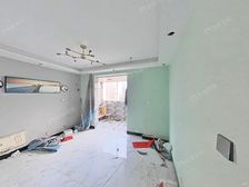 北蔡·13号18号轨交,楼W位置,看房随时,毛坯,全南