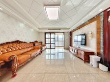 新上174户型,四开间朝南,中上楼层,视野开阔