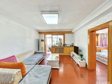 此房满五唯一,客厅通阳台,东西通透,视野好,采光好