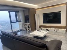 利安凤城学府4室2厅2卫南朝向65.0万元/套出售