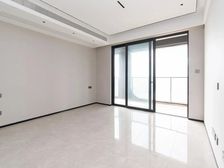 万科·瑧湾汇 143平3居 南向精装修 着急出售