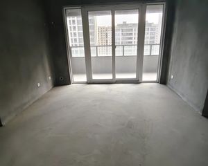 新兴岚湾小区4室2厅2卫南朝向155.0万元/套出售