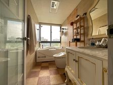 装修了60万 中渝山顶道壹号 三房拎包入住