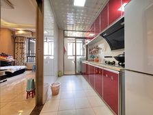 九龙坡区 保利花半里一期(玫瑰园) 一房 58万