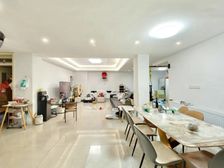 万科城市花园 5室2厅 南