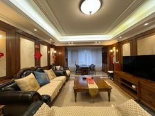 冉家坝龙湖品质板式洋房美式装修大四房全中庭近天街公园轻轨