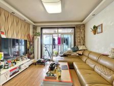 上东锦城A区 3室1厅 东南