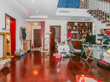 天籁园新出独栋别墅,小而美;位置好,经典户型,诚售,欢迎品鉴