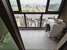 高楼层3房 带产权车位 诚意出售 随时可看