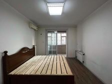 盛世天骄,东区三室两厅,带车位,双阳卧室两梯两户