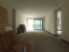 两江新区 华侨城云麓台洋房 四房 170万