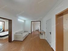 一梯两户,18号线北中路站,邻浦发莲园,位置安静