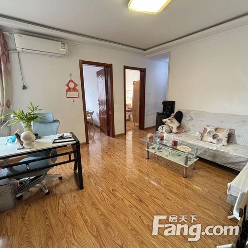 中南世纪城,南岭新园地铁口,家具家电齐全 拎包入住,随时入住