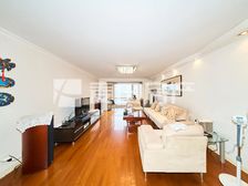 正南芳馨园4室2厅精装修