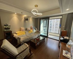雅戈尔江上4室2厅2卫南朝向320.0万元/套出售