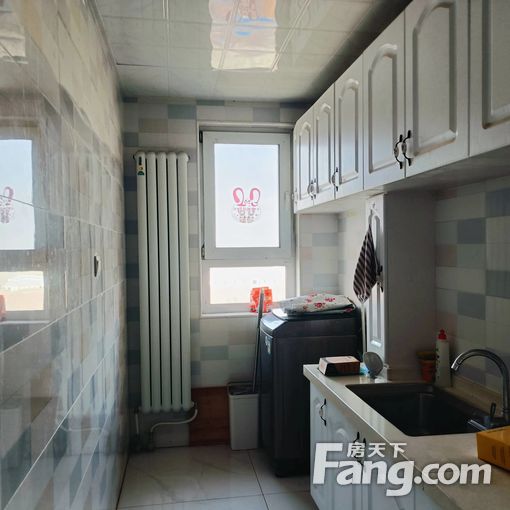 安乐馨居 2室1卫1厅 85平精装修 2500元/月