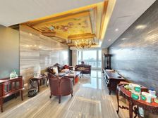 前排看海套四 有车位 采光好海景不错 价格都好商议