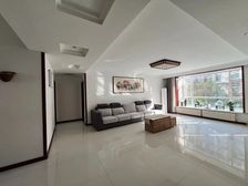 急售去北京定居宝通六号多层1楼 精装修142平H户型 出税