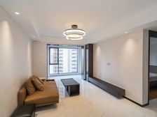 九洲玺 博小24中本部 收佣6999元 B区富人 可看可谈