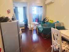 荔枝湾南区40平1房1厅1阳台家电全齐诚心出售