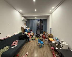 上城印象商住楼1室1厅1卫南朝向36.0万元/套出售