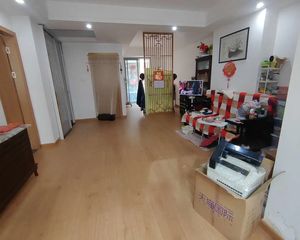 大发中山隽府3室3厅2卫南朝向340.0万元/套出售