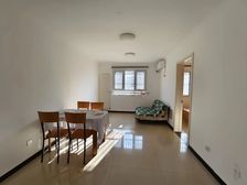 正南枫泉花园1室1厅精装修