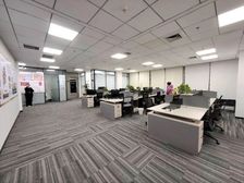 甲级写字楼 保利400平电梯口阳面 勒泰乐汇城万达 多套房源