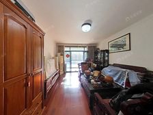 世博标杆,高绿植,世博文化公园很近,电梯一梯两户2楼,南北通