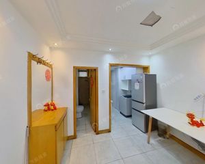 北大地 西安街甲2号院南北全明双阳台,方正三居室!