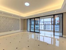 西派城D区 5室3厅 东南