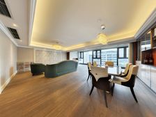 西派城B区 4室1厅 北